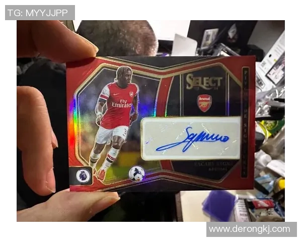 2025年足球帕尼尼球星卡市场价格走势与收藏价值分析 2025年足球帕尼尼球星卡市场价格走势与收藏价值分析