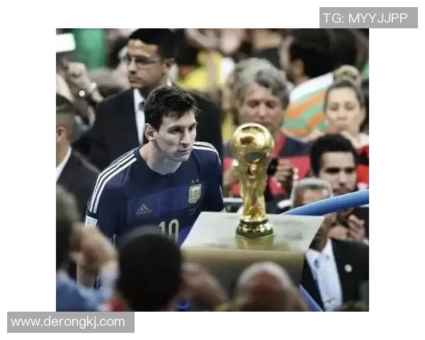 中国足球传奇球星聚焦:从领军人物到世界舞台上的璀璨明星 中国足球传奇球星聚焦:从领军人物到世界舞台上的璀璨明星