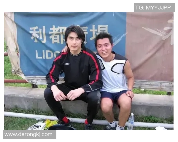 四川全兴足球队球星风采展现与成就分析