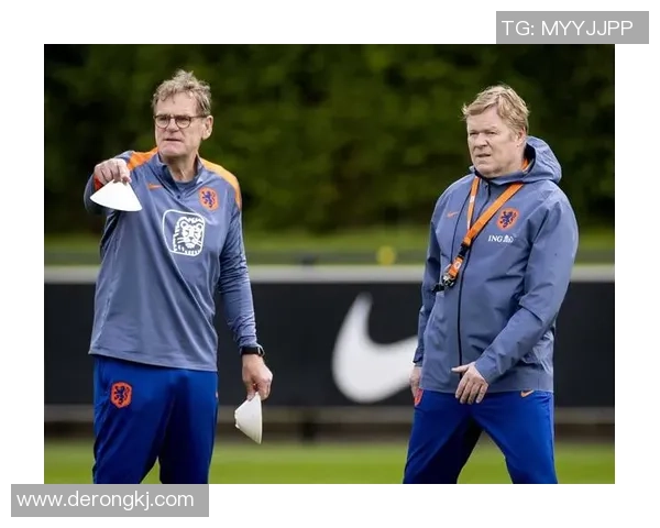 荷兰足球球星独特纹身展现个性与激情文化解读